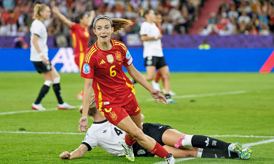 Deutschland verliert Halbfinale gegen Spanien Deutschland verliert Halbfinale gegen Spanien